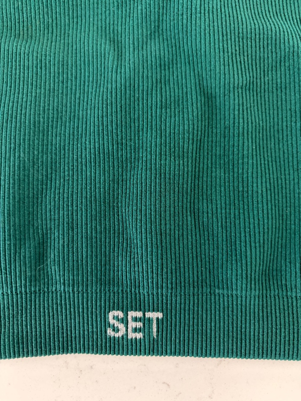 Set Active Ribbed Sports Bra - Picture 2 of 4
